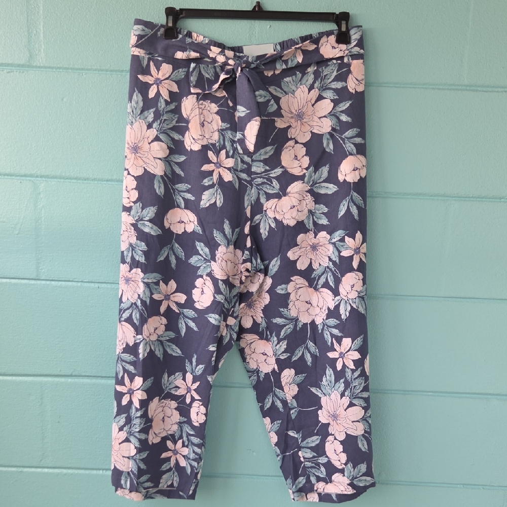 NWT "Blue Sol" Woman' Wide Leg Crop Pants Size 3X